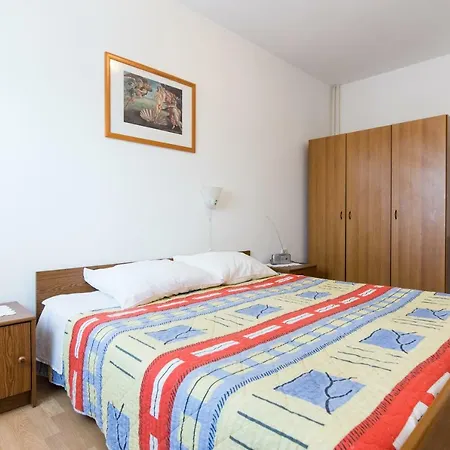 Apartment Pavacic Krk Town Exterior photo