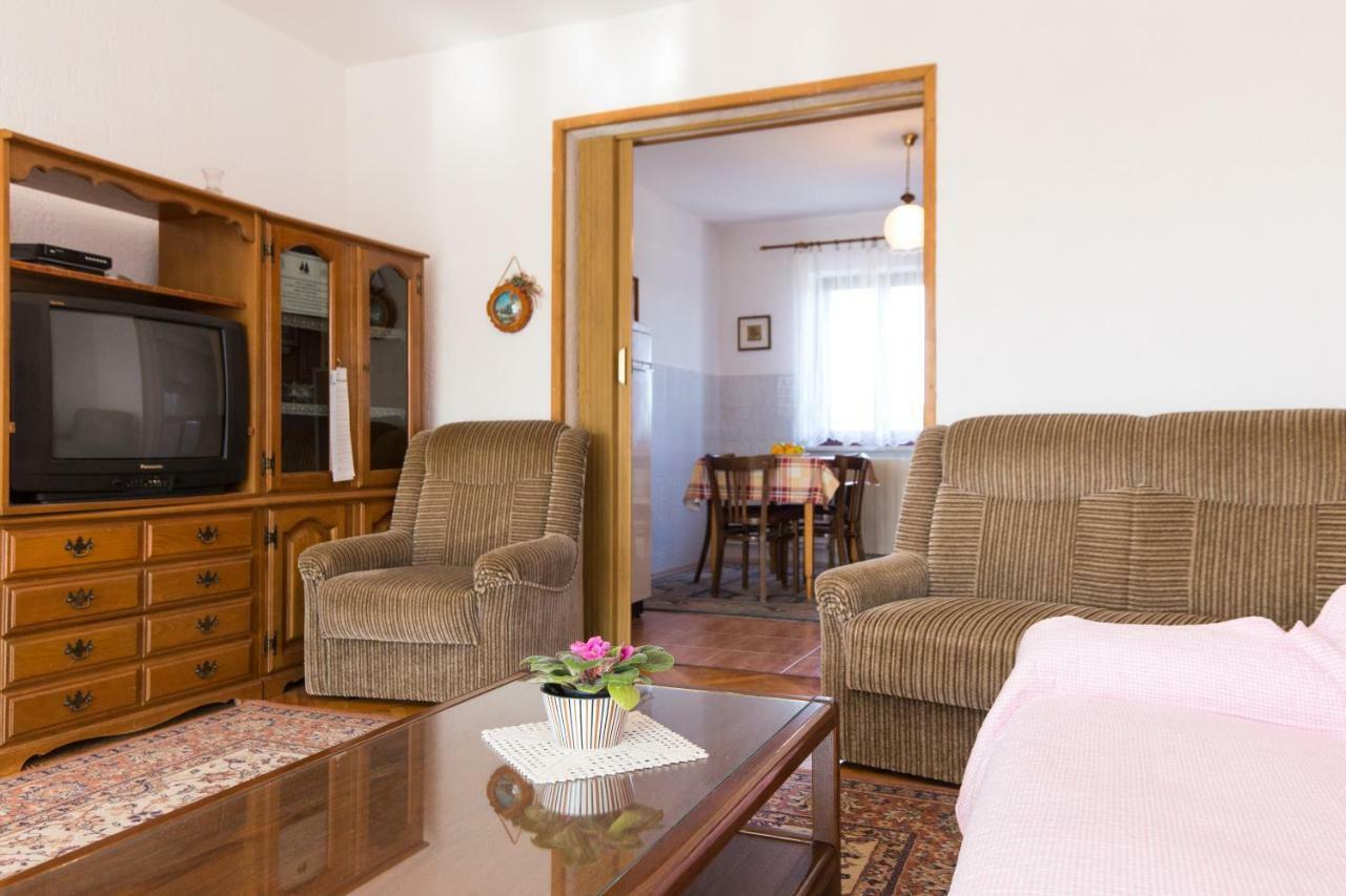 Apartment Pavacic *